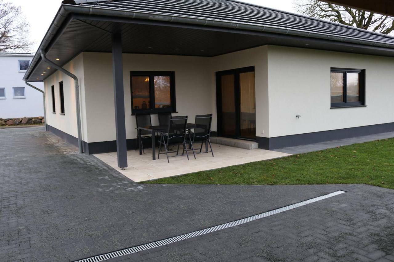 Ferienhaus Bastorf Buitenkant foto